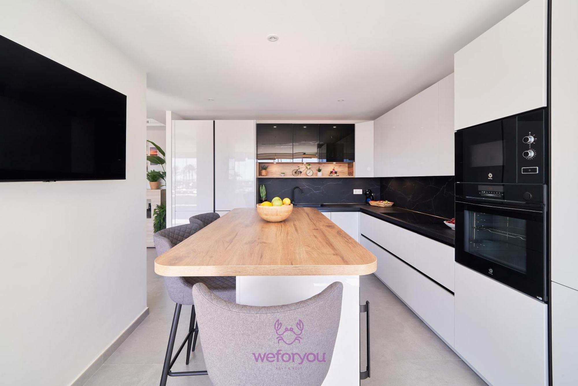 Weforyou Isla De Poniente 2 Bedrooms And Parking Бенальмадена Экстерьер фото